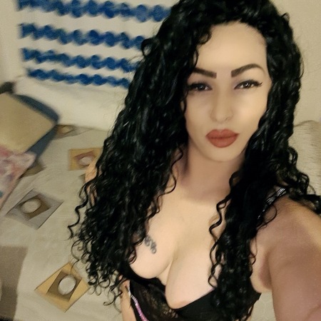 Stefany - BRANDNEU!