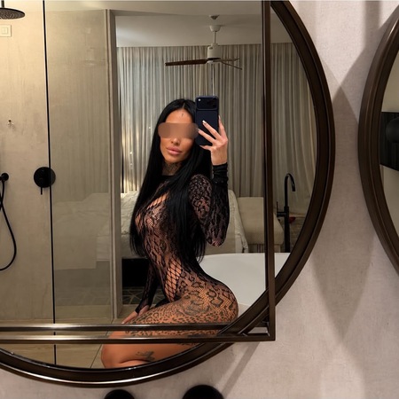 Mia