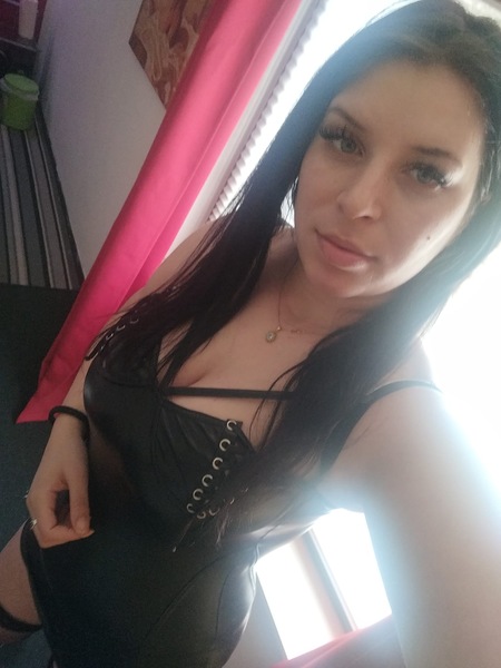 Nina Neu