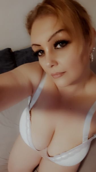 Santina *reife Lady*leidenschaftlich**0-24 Service**